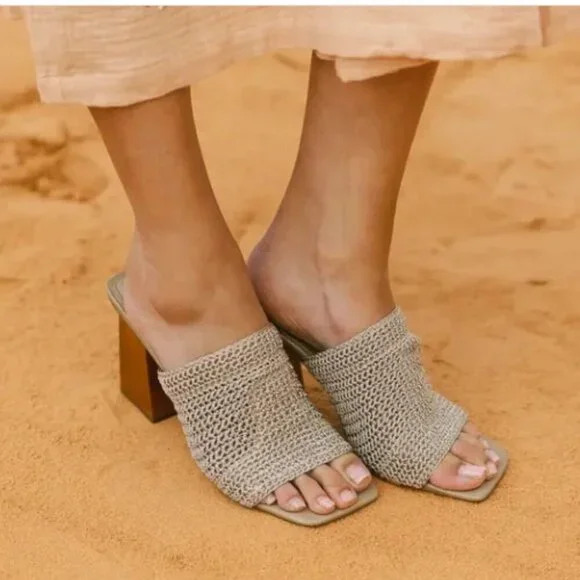 Steve Madden Taupe Realize Crochet Block-Heel Sandals Size - Picture 7 of 15